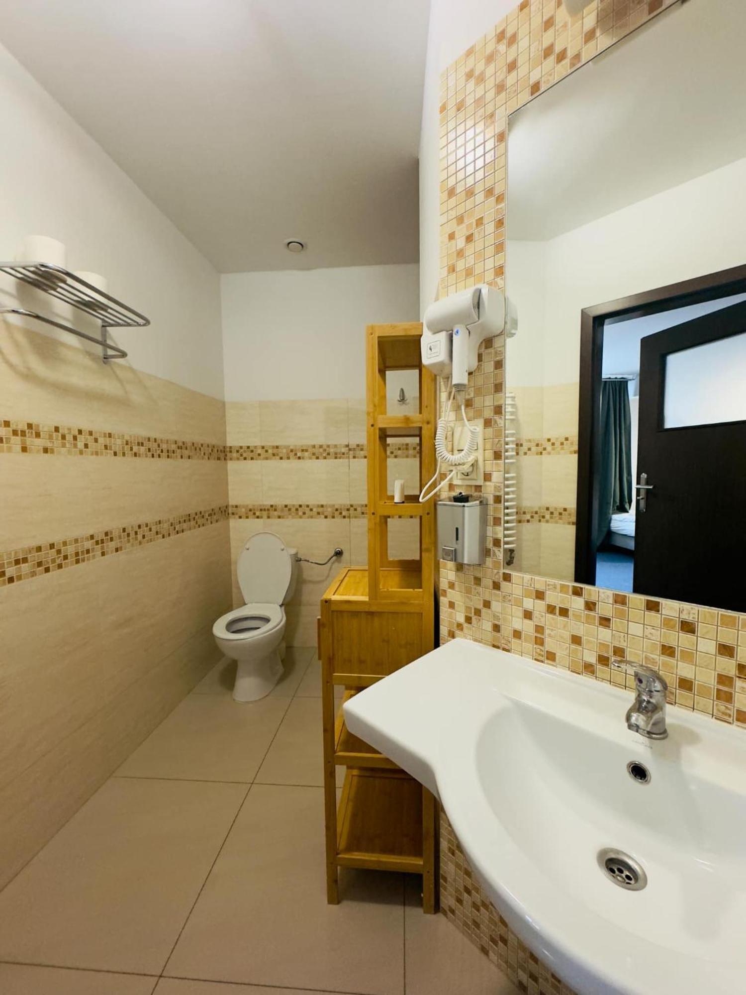 Magiczna Farma Hotel Obiady Maka I Magia Zambrow Exterior photo